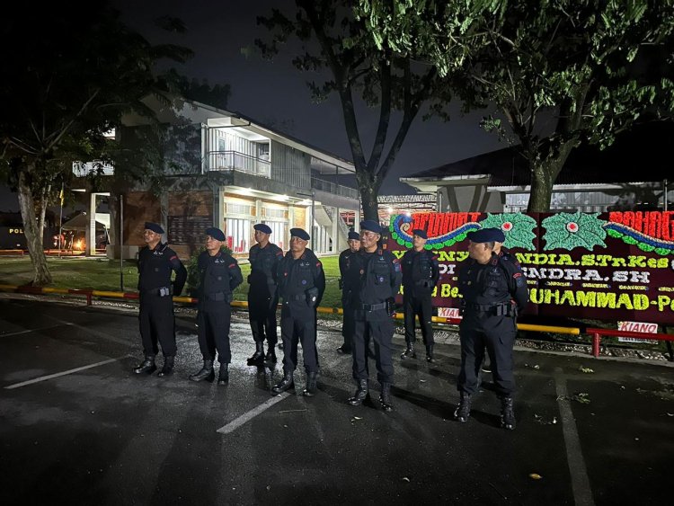 Jelang pelantikan Presiden dan wakil Presiden, Brimob Polda Riau siaga 1