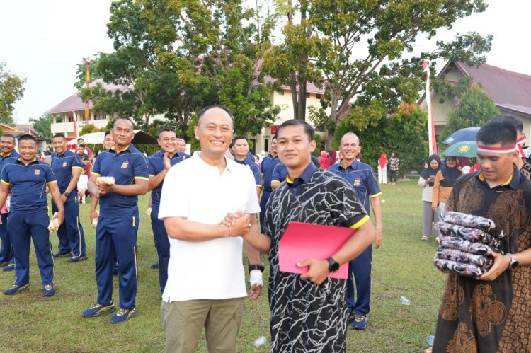 Brimob Polda Riau Penuh Semangat Meriahkan HUT RI ke-80