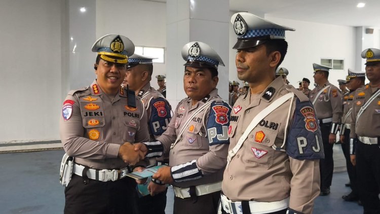 Aksi Sigap dan Humanis Anggota Satuan PJR Jadi Wujud Nyata Kehadiran Polri di Tengah Masyarakat